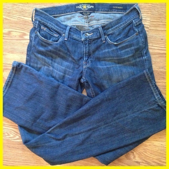 "A Field of 4 Leaf Clovers " Lucky jeansπππ - Picture 2 of 4